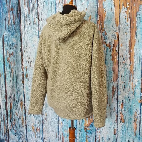 VICTORIA Secret PINK Sherpa teddy 1/2 zip pullover - Picture 9 of 11